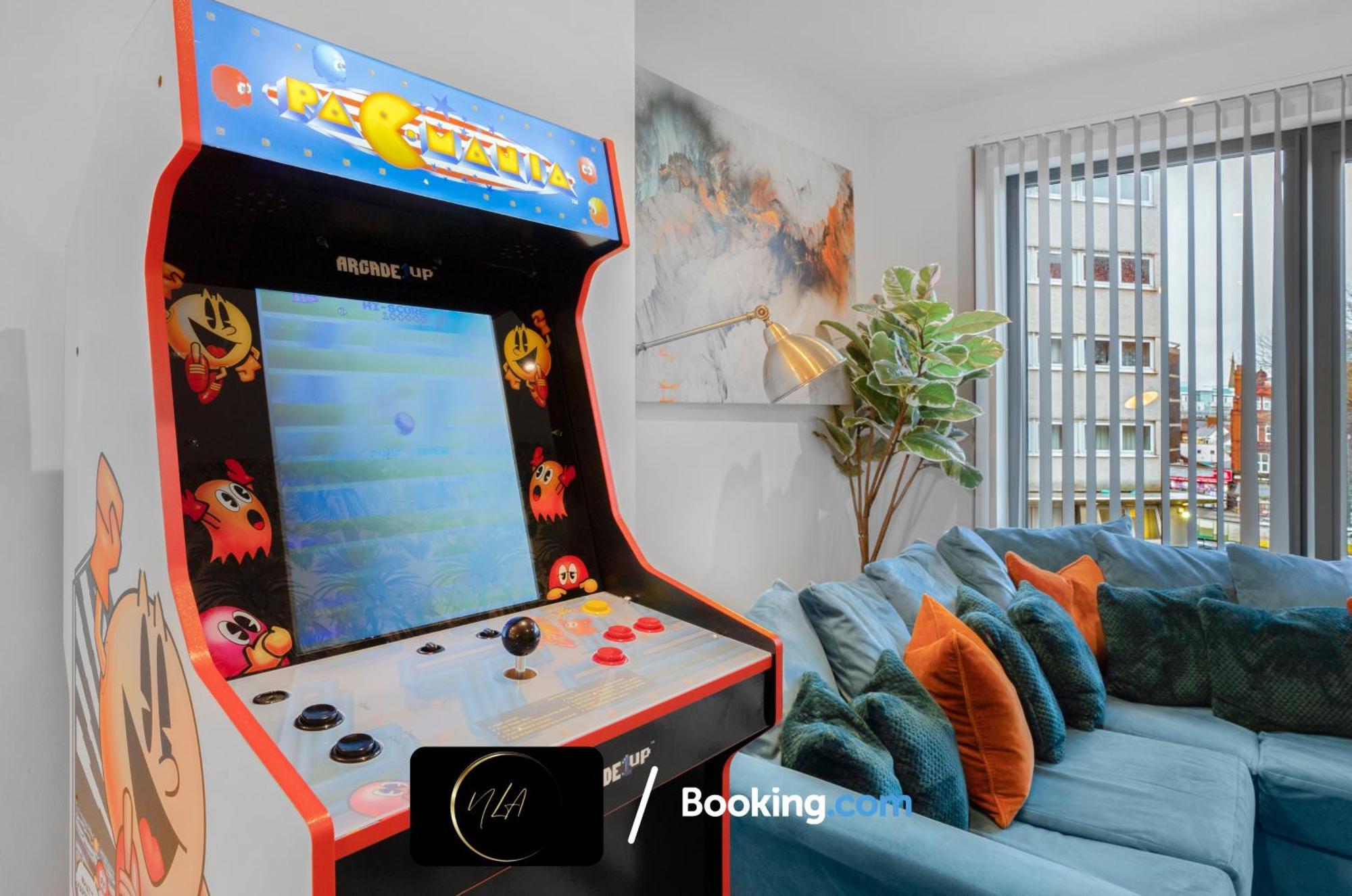 City Centre Apartment With Free Parking, 2 Bathrooms, Netflix And Wifi - Suitable For Contractors And Families - By Noor Luxury Accommodations バーミンガム エクステリア 写真
